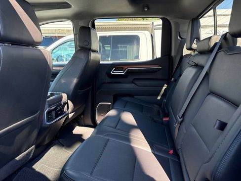 Used 2022 GMC Sierra 1500 Denali w/ Denali Reserve Package AWD/4WD image 15