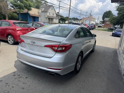 Used 2016 Hyundai Sonata SE FWD image 5