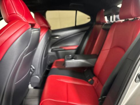 Used 2022 Lexus UX 200 F Sport w/ F Sport Premium Package FWD image 22