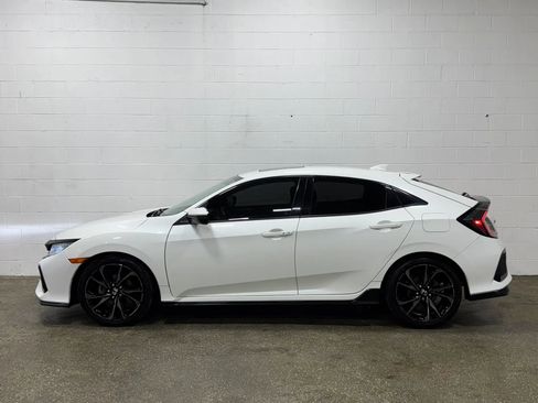 Used 2017 Honda Civic Sport Touring image 6