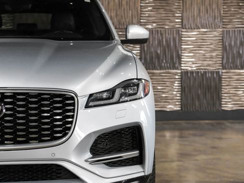 Used 2021 Jaguar F-PACE S image 45