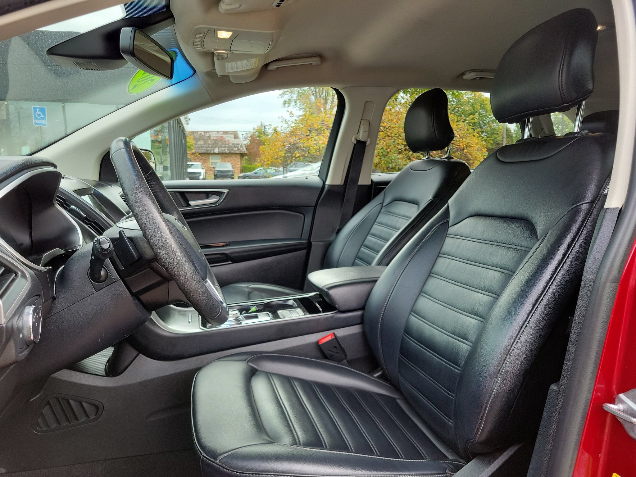Used 2019 Ford Edge SEL w/ Equipment Group 201A AWD/4WD image 5