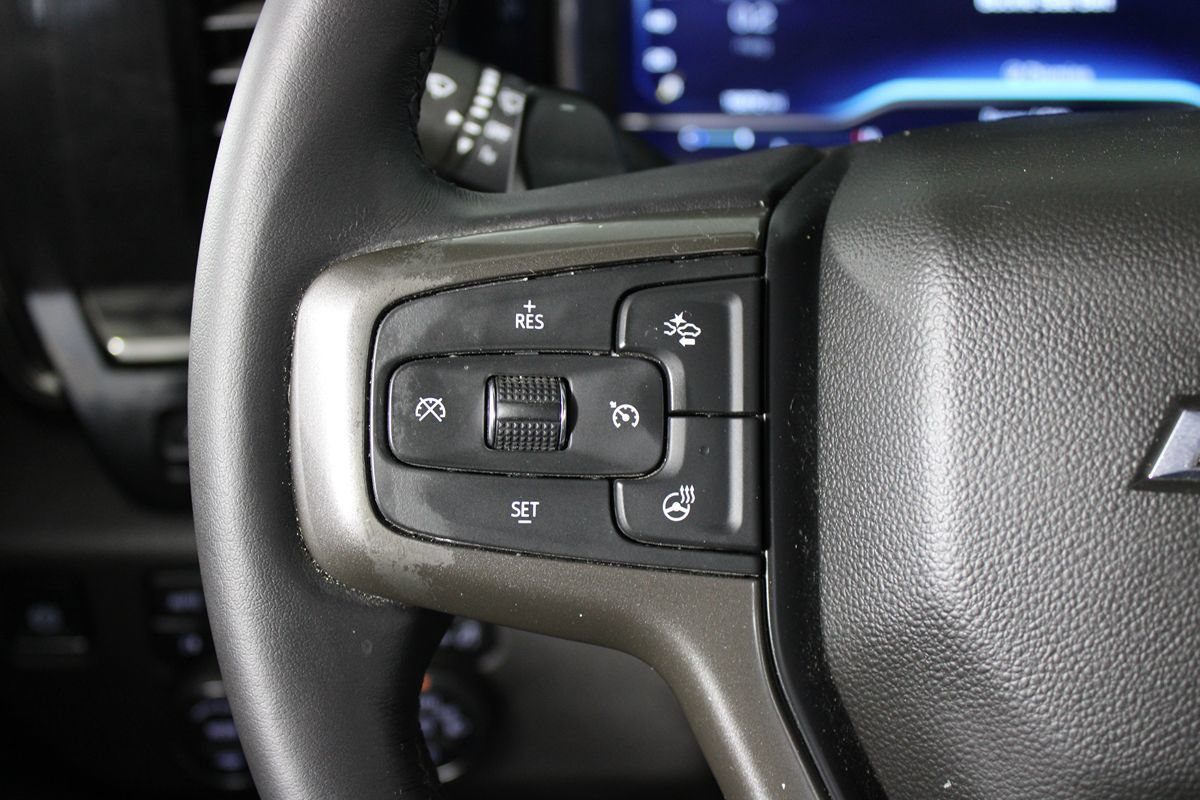 Used 2023 Chevrolet Silverado 1500 ZR2 w/ Technology Package AWD/4WD image 20