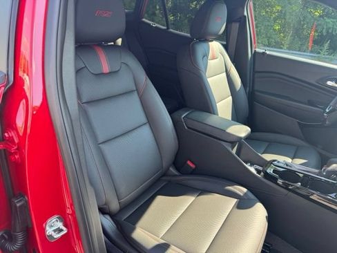 New 2026 Chevrolet Trax RS w/ Driver Confidence Package FWD image 26