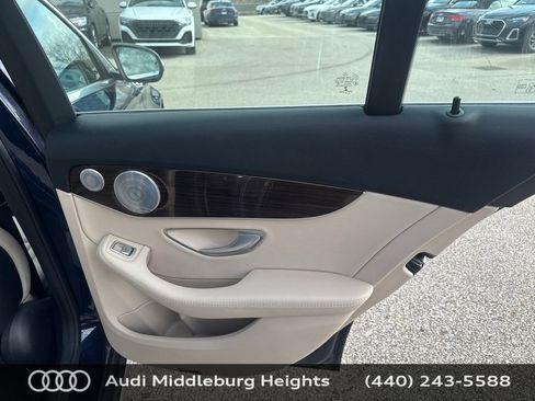 Used 2018 Mercedes-Benz C 300 C 300 image 8