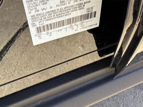 New 2025 Ford Maverick XLT image 62