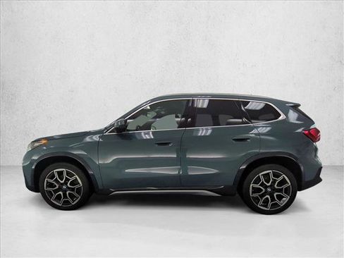 Used 2025 BMW X1 xDrive28i w/ Convenience Package AWD/4WD image 9