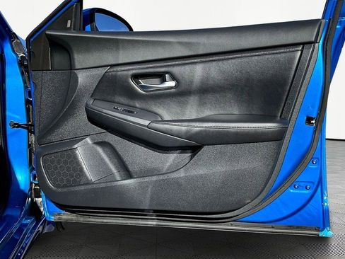 Used 2020 Nissan Sentra SV w/ Trunk Package image 19