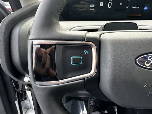 Certified 2025 Ford Expedition Max Active image 29