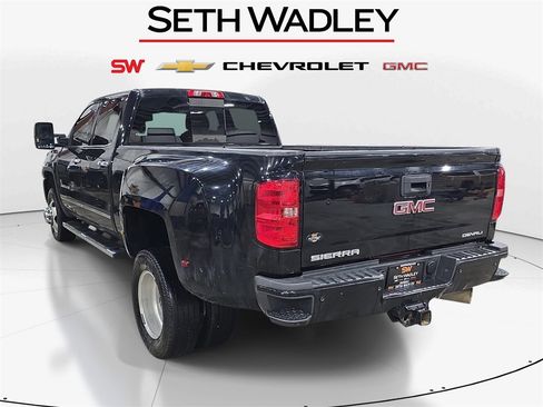 Used 2019 GMC Sierra 3500 Denali w/ Duramax Plus Package image 5