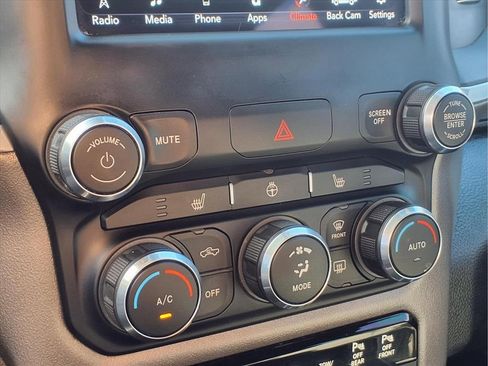 Used 2020 RAM 1500 Big Horn image 8