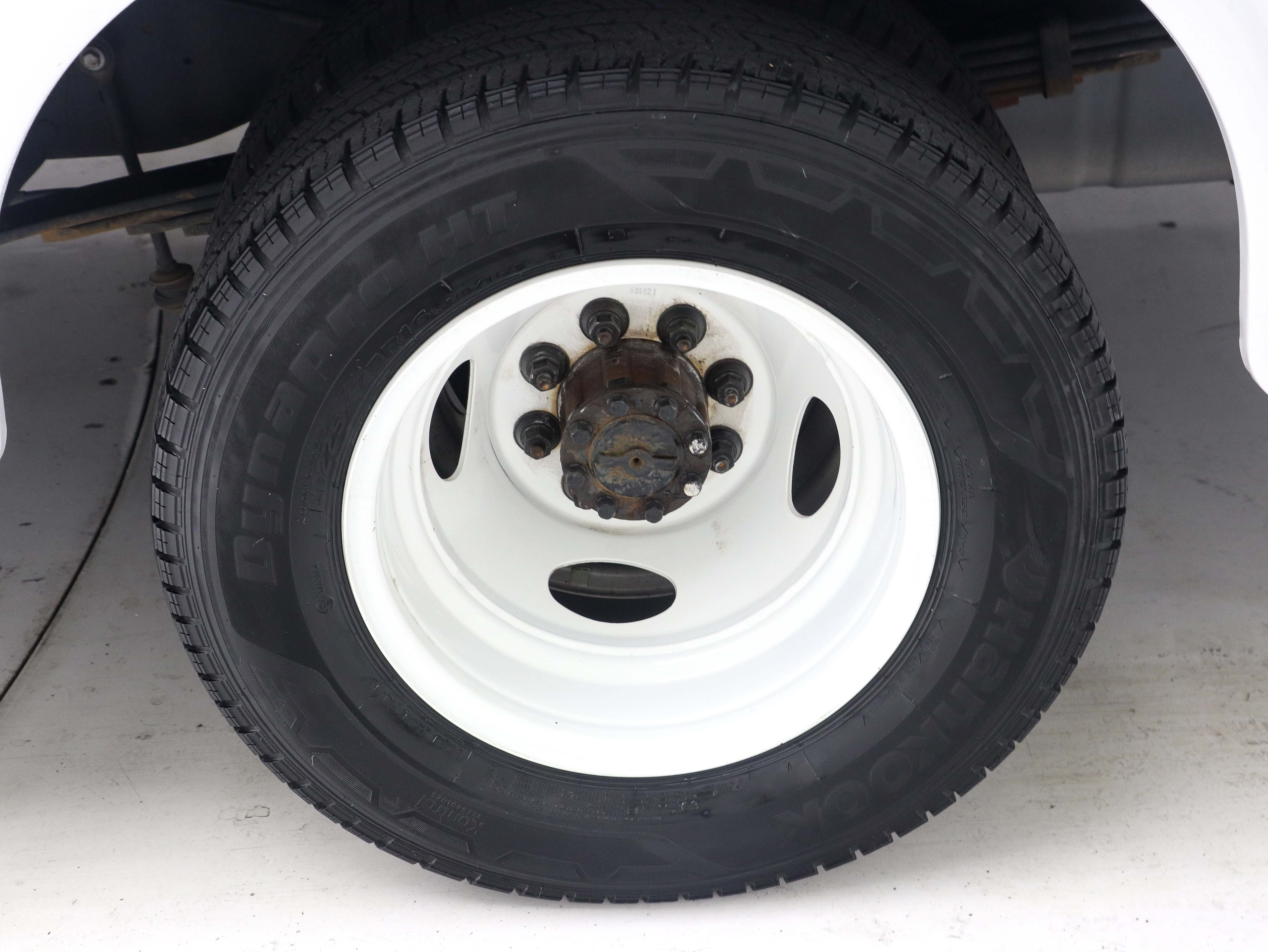 Used 2024 Ford E-350 and Econoline 350 Super Duty w/ Power Windows & Locks Group RWD image 29