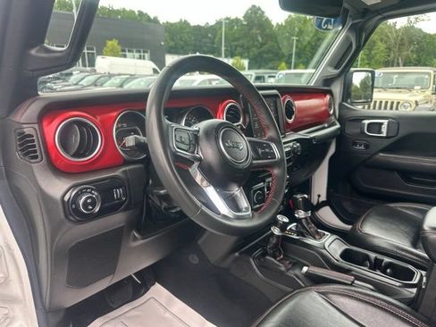 Used 2023 Jeep Gladiator Rubicon w/ Cold Weather Group AWD/4WD image 11