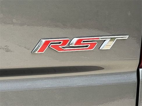 Used 2020 Chevrolet Silverado 1500 RST w/ Z71 Off-Road Package image 9