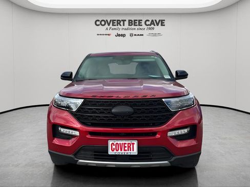 Used 2022 Ford Explorer Limited w/ Hybrid Equipment Group 310A image 2