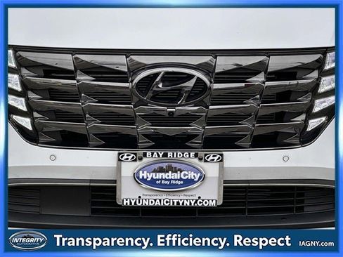 Used 2022 Hyundai Tucson Limited w/ Winter Package image 9