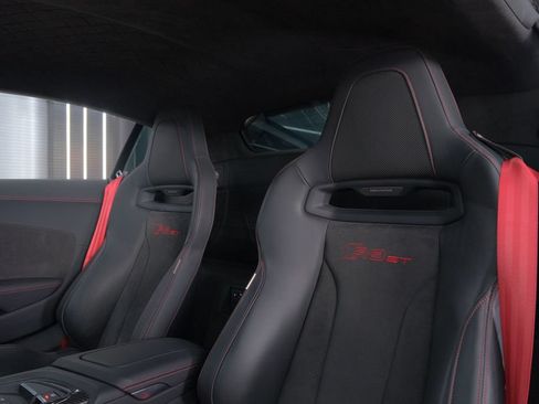 Used 2023 Audi R8 V10 GT RWD image 6