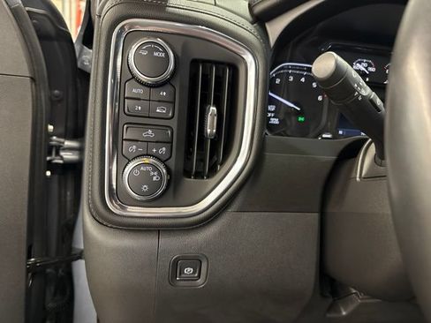 Used 2021 GMC Sierra 1500 SLE AWD/4WD image 20