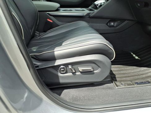 Certified 2026 Acura MDX SH-AWD w/ Advance Package image 17