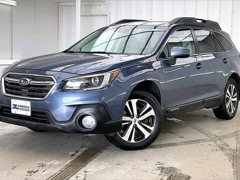 Used 2018 Subaru Outback 2.5i Limited image 2