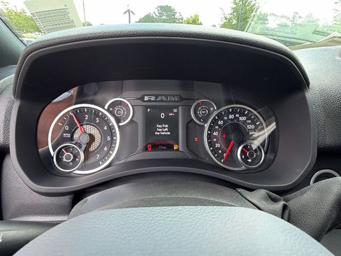 New 2026 RAM 2500 Tradesman AWD/4WD image 25