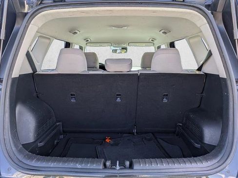 Used 2023 Kia Soul LX w/ LX Technology Package FWD image 6