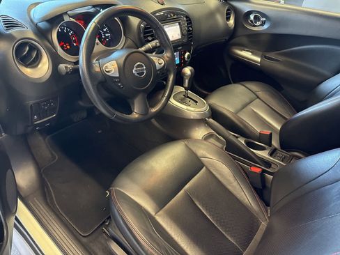 Used 2012 Nissan Juke SL FWD image 19