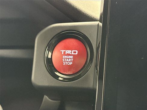 Certified 2025 Toyota Tacoma TRD Sport image 20