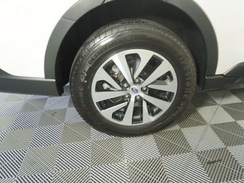 Used 2022 Subaru Outback Premium AWD/4WD image 14