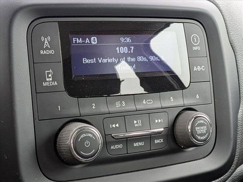 Used 2017 Jeep Renegade Sport w/ Power & Air Group image 6