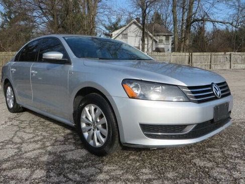 Used 2014 Volkswagen Passat 1.8T Wolfsburg Edition image 2