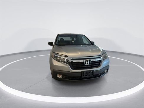 Used 2017 Honda Ridgeline RT image 1