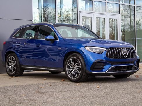 Used 2024 Mercedes-Benz GLC 43 AMG 4MATIC image 3