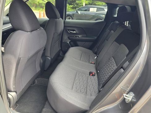 Used 2025 Nissan Kicks SV AWD/4WD image 10