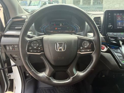 Used 2022 Honda Odyssey Elite image 23