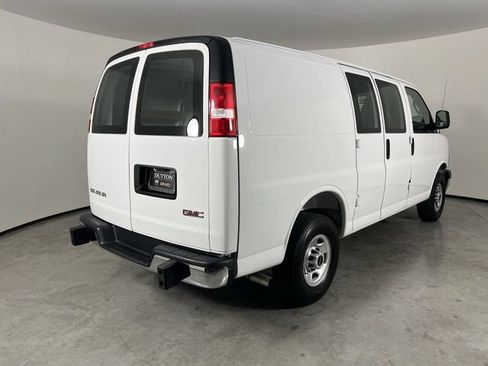 Used 2025 GMC Savana 2500 w/ Driver Convenience Package RWD image 8