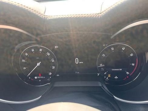 Used 2025 Alfa Romeo Stelvio Sprint image 14