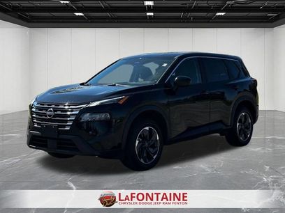 Used 2025 Nissan Rogue SV