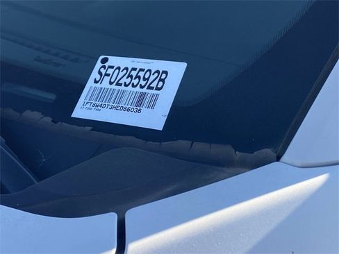 Used 2017 Ford F450 Lariat w/ Lariat Value Package image 33