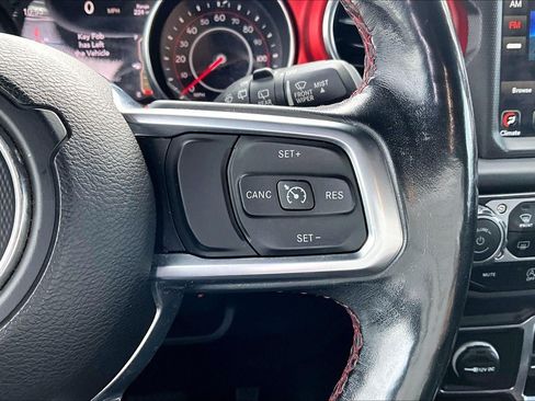 Used 2019 Jeep Wrangler Unlimited Rubicon AWD/4WD image 18