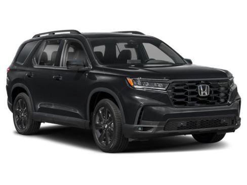 Certified 2025 Honda Pilot Black Edition image 6