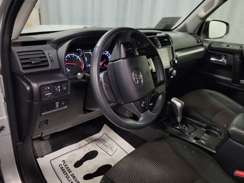 Used 2023 Toyota 4Runner TRD Off-Road image 13