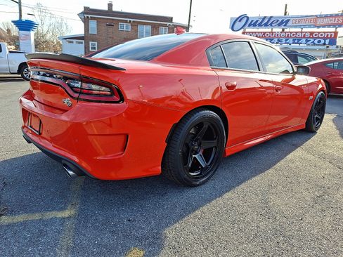 Used 2016 Dodge Charger R/T Scat Pack w/ Driver Confidence Group image 5