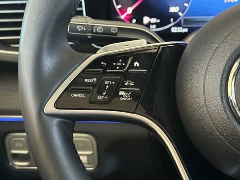 Used 2025 Mercedes-Benz GLE 450e 4MATIC image 31