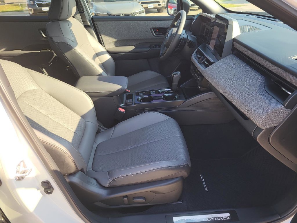 Certified 2026 Subaru Outback Limited AWD/4WD image 8