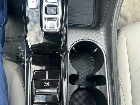 Used 2023 Hyundai Sonata SE FWD image 19