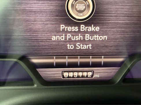 Used 2022 RAM 1500 Laramie w/ Bed Utility Group image 21