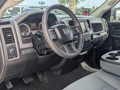 Used 2018 RAM 1500 Express w/ Express Value Package AWD/4WD image 34
