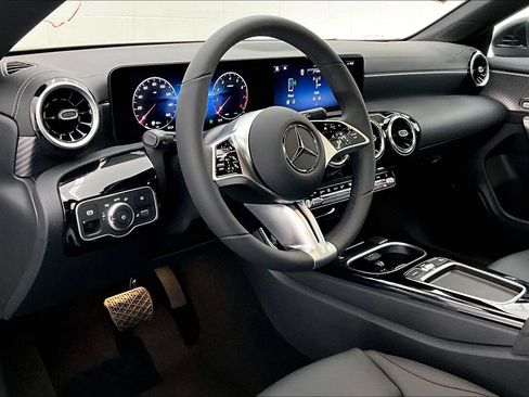 New 2026 Mercedes-Benz CLA 250 image 6