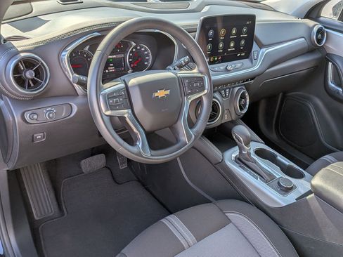 Used 2025 Chevrolet Blazer LT image 16